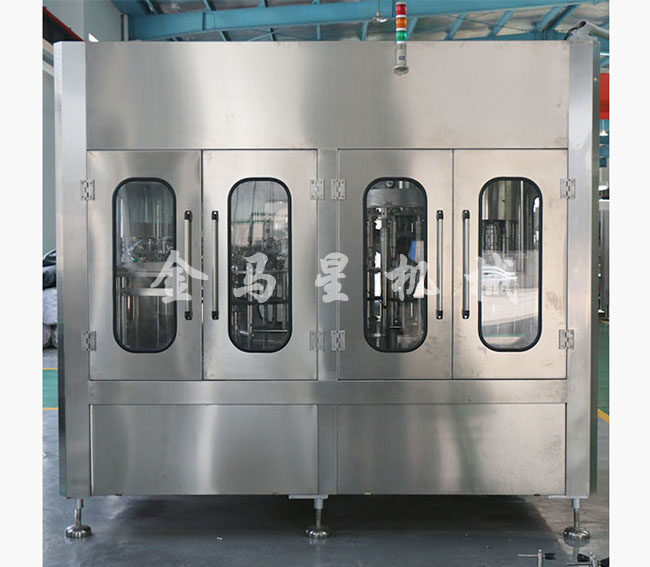  果汁飲料三合一灌裝線的發(fā)展態(tài)勢良好